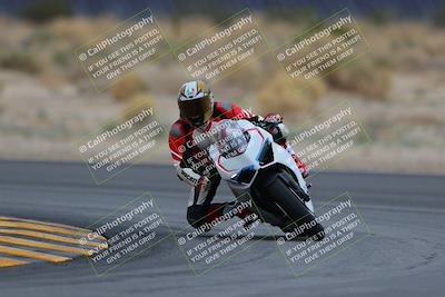 media/Jan-14-2023-SoCal Trackdays (Sat) [[497694156f]]/Turn 16 (210pm)/